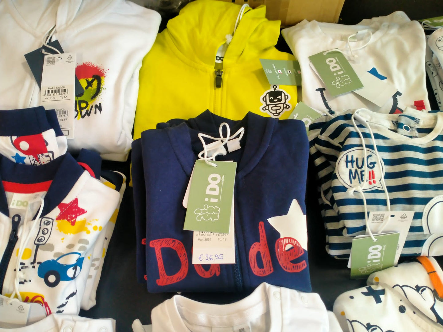 €4,00 al pezzo I DO stock abbigliamento e accessori bambini 419 pezzi - P/E - RIF. 6074AF