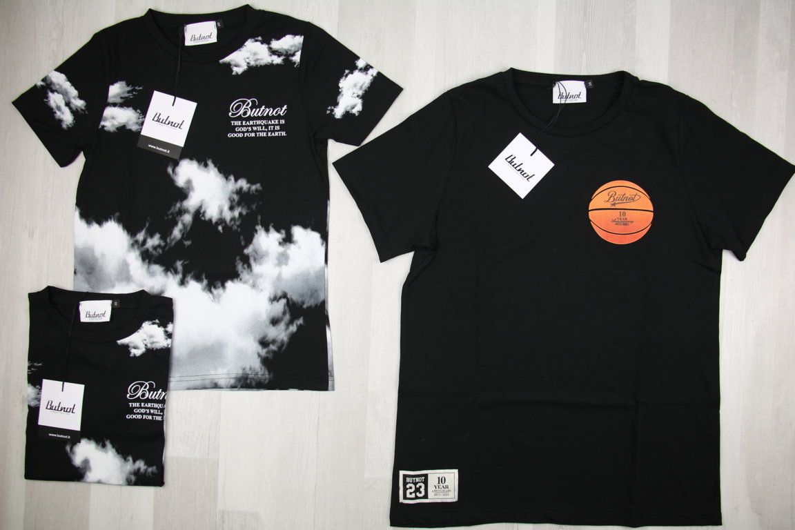 €7,00 al pezzo BUTNOT, FRED MELLO, PARENTAL ADVISORY, TOURISTE, FUNBEE, ecc. stock abbigliamento bambino 123 pezzi - P/E - A/I - RIF. 6183AF