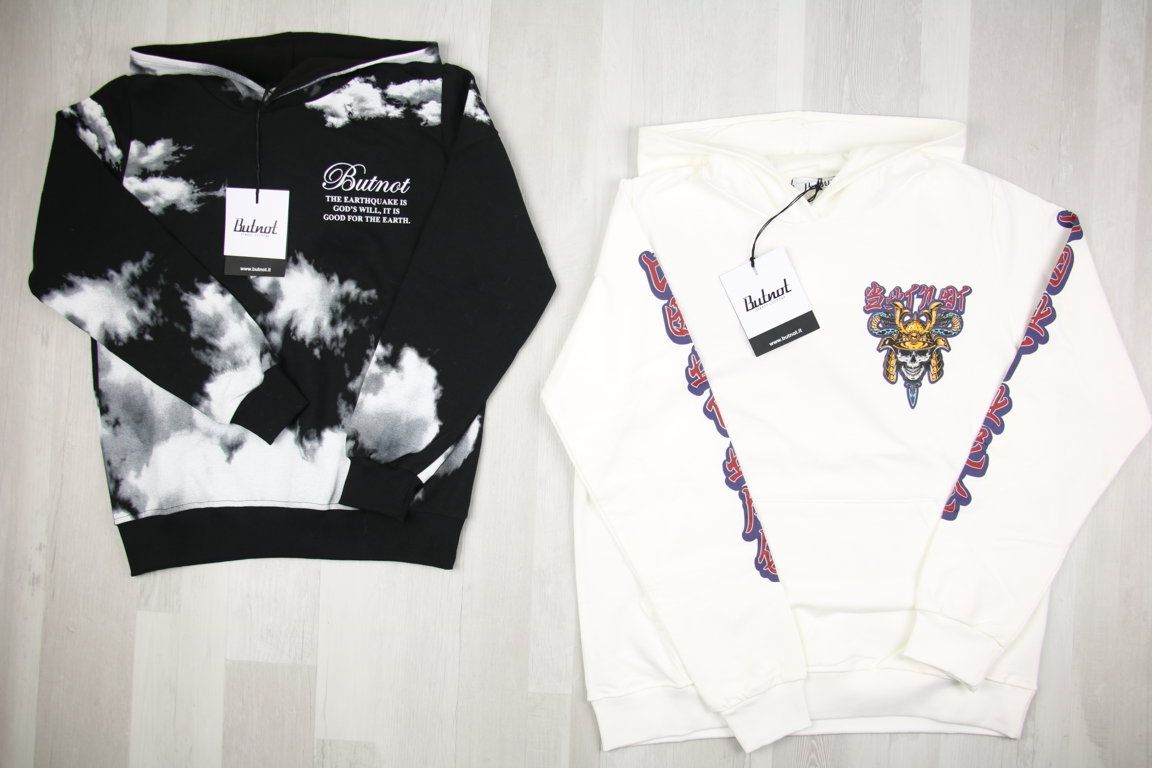 €7,00 al pezzo BUTNOT, FRED MELLO, PARENTAL ADVISORY, TOURISTE, FUNBEE, ecc. stock abbigliamento bambino 123 pezzi - P/E - A/I - RIF. 6183AF