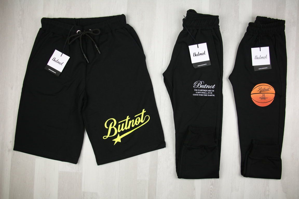 €7,00 al pezzo BUTNOT, FRED MELLO, PARENTAL ADVISORY, TOURISTE, FUNBEE, ecc. stock abbigliamento bambino 123 pezzi - P/E - A/I - RIF. 6183AF