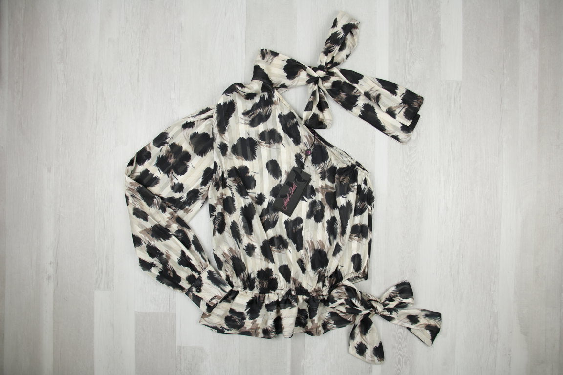 €6,80 al pezzo SARAH CHOLE, MISS MISS, GIORGIA & JOHNS, GRAFFIO, ecc. stock abbigliamento donna 129 pezzi - P/E - RIF. 6061AF