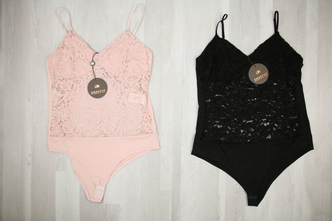€6,80 al pezzo SARAH CHOLE, MISS MISS, GIORGIA & JOHNS, GRAFFIO, ecc. stock abbigliamento donna 129 pezzi - P/E - RIF. 6061AF