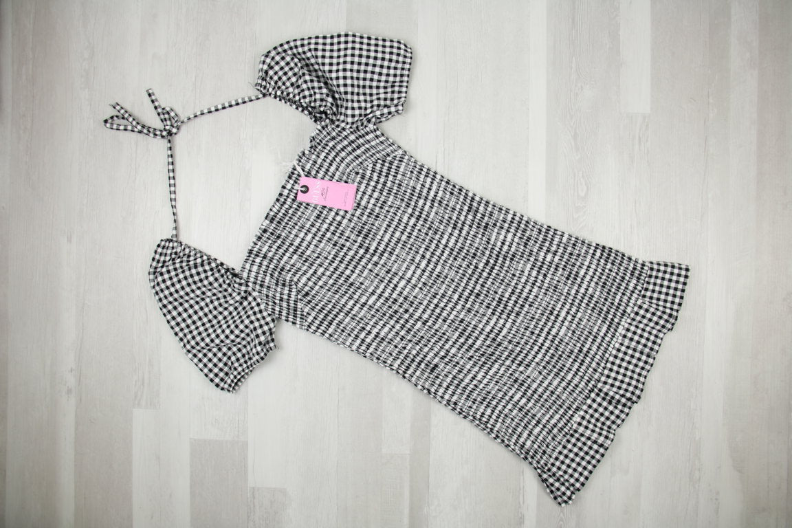 €6,80 al pezzo SARAH CHOLE, MISS MISS, GIORGIA & JOHNS, GRAFFIO, ecc. stock abbigliamento donna 129 pezzi - P/E - RIF. 6061AF