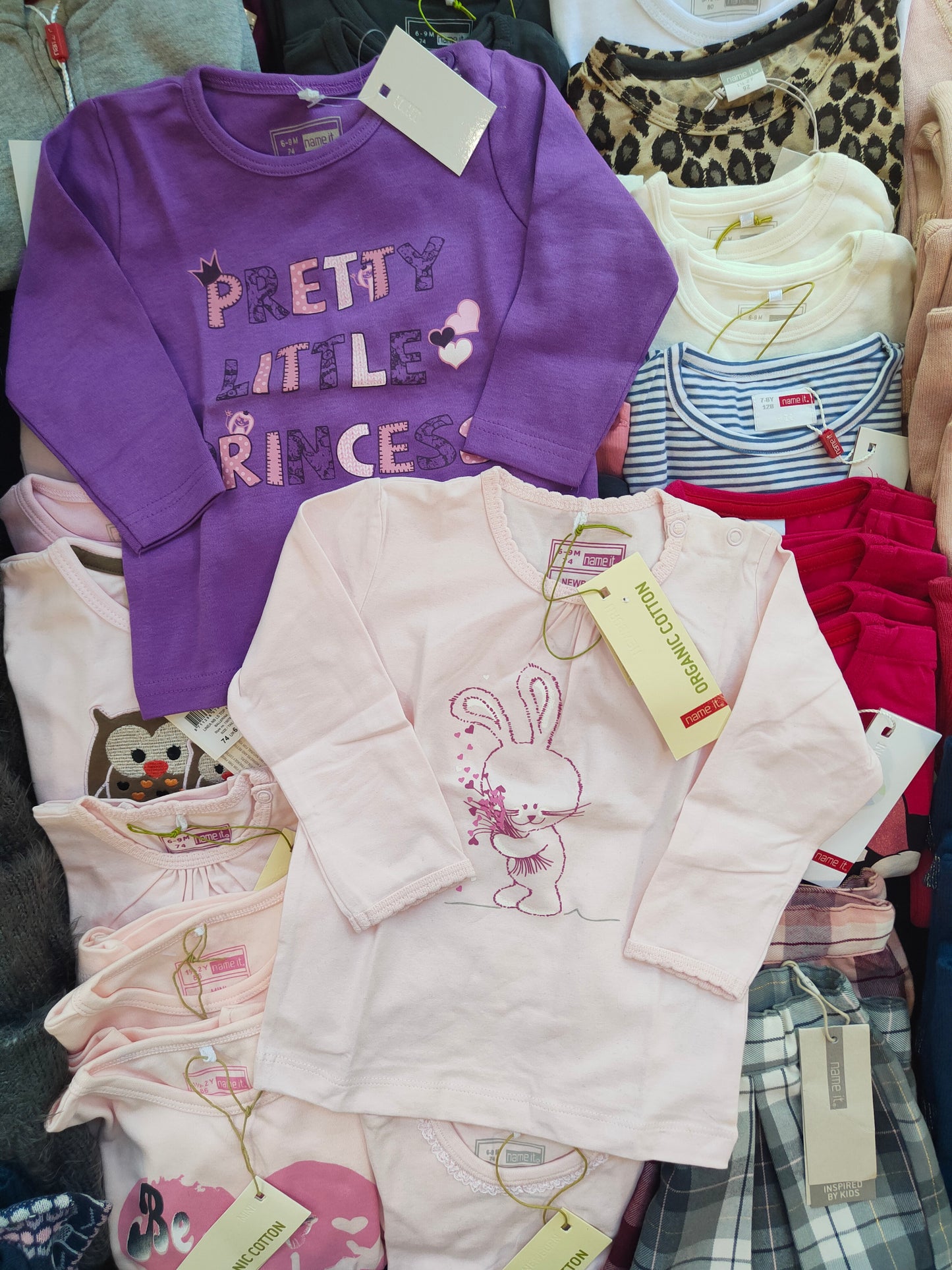 €3,81 al pezzo NAME IT stock abbigliamento bambini 190 pezzi - A/I - RIF. 6102AF