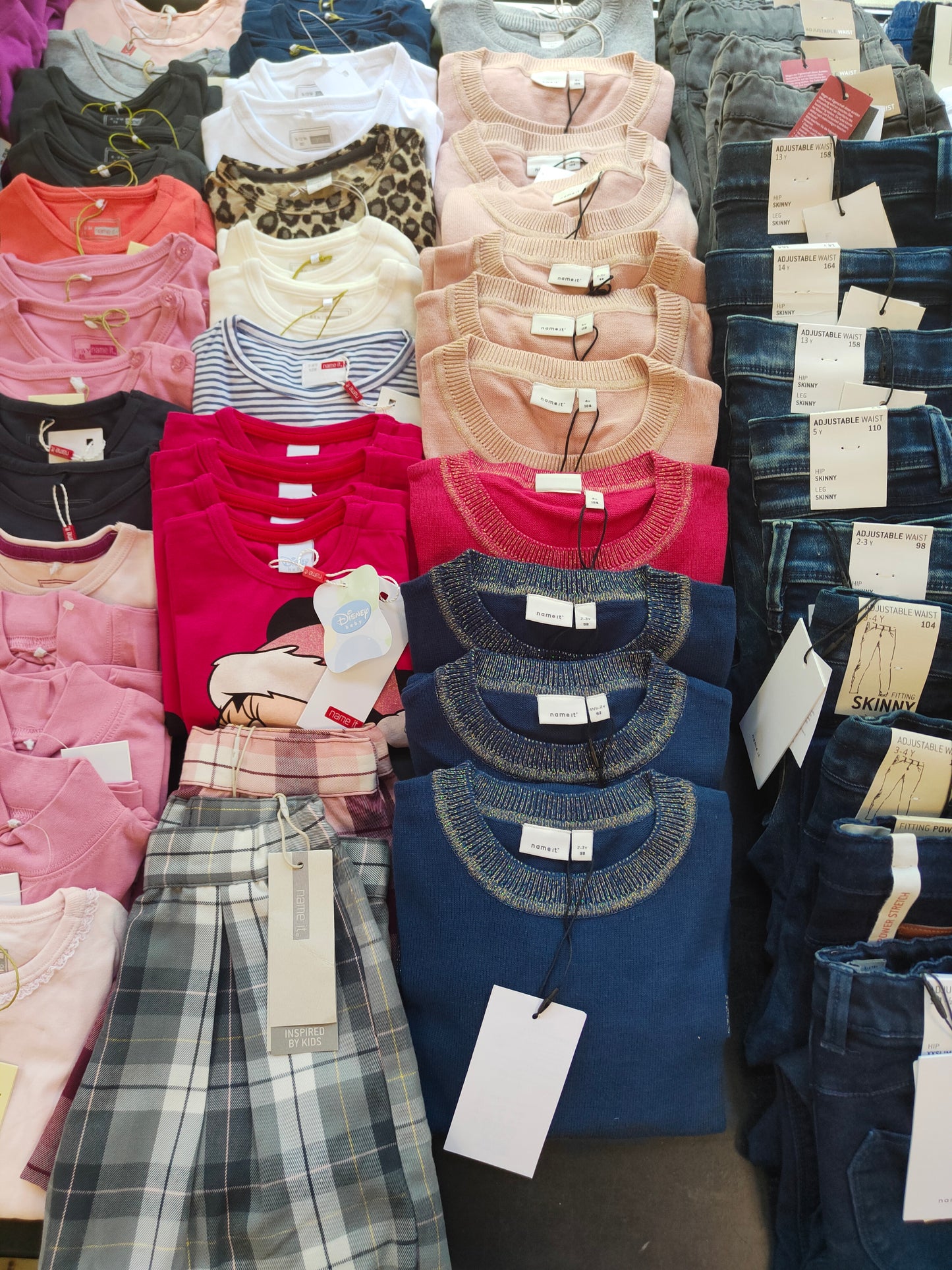 €3,81 al pezzo NAME IT stock abbigliamento bambini 190 pezzi - A/I - RIF. 6102AF
