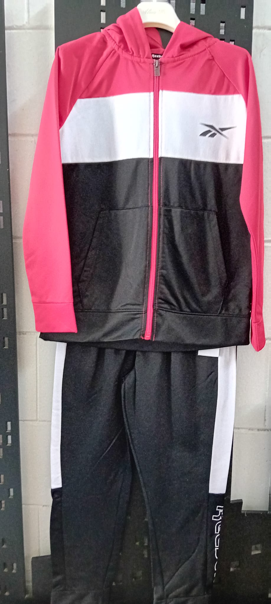 €6.50 per piece REEBOK kids' clothing stock 1000 pieces - F/W - S/S - REF. TV6117