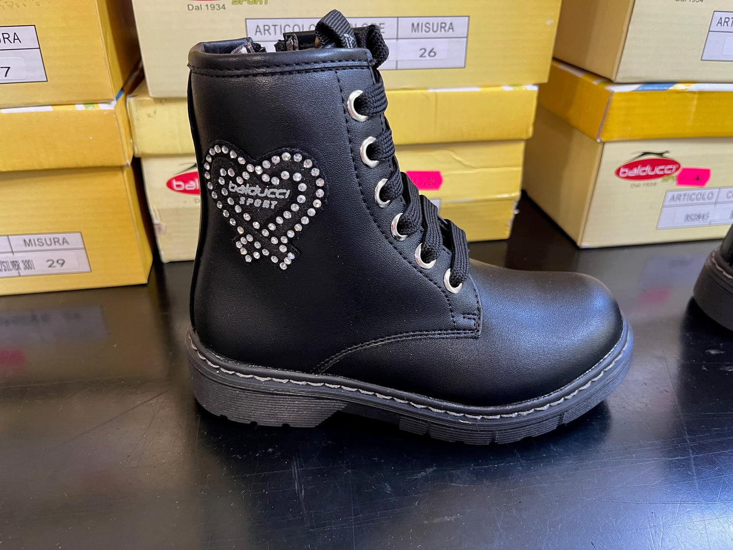 €13,50 al paio CESARE PACIOTTI, BALDUCCI stock calzature bambini 30 pezzi - A/I - RIF. 6099AF