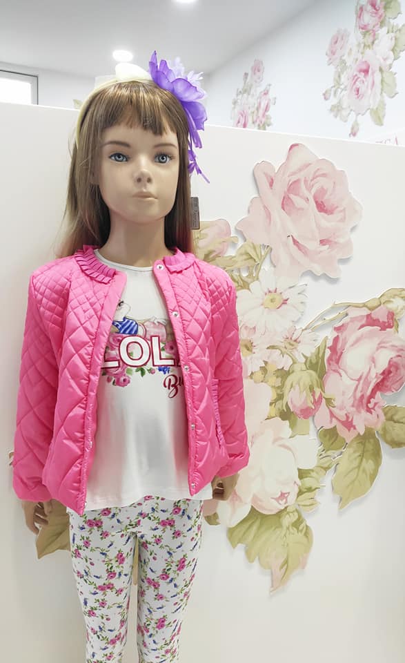 €15,00 al pezzo ALES, ALETTA, ARMANI, BABY GRAZIELLA, BIMBI BLU, ecc. stock abbigliamento bambini 2116 pezzi - P/E - RIF. TV6119
