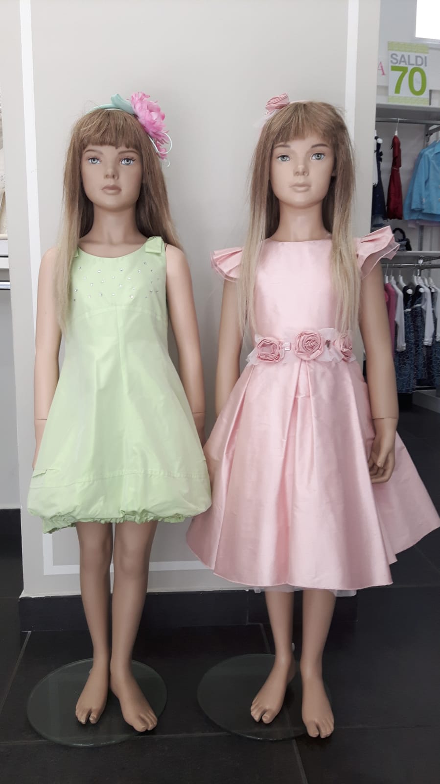 €15,00 al pezzo ALES, ALETTA, ARMANI, BABY GRAZIELLA, BIMBI BLU, ecc. stock abbigliamento bambini 2116 pezzi - P/E - RIF. TV6119
