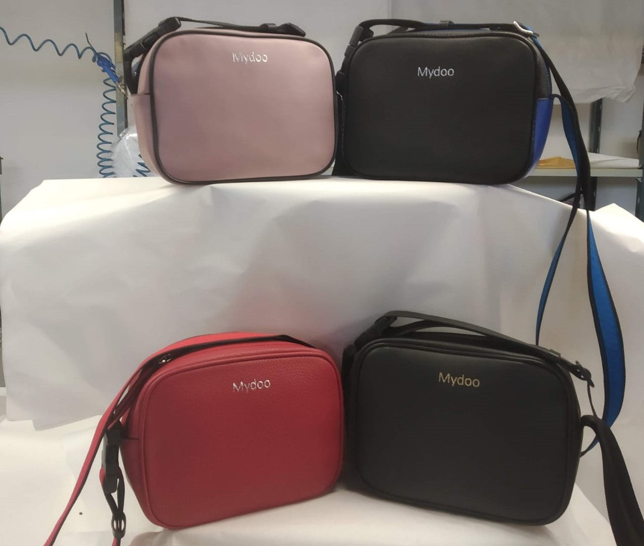 €8.00 per piece MYDOO stock women's bags 500 pieces - REF. TV6121