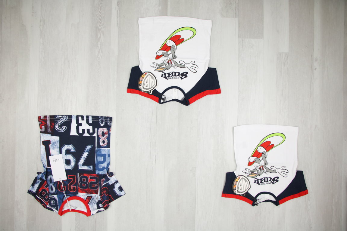 SCONTATO -20% €4,00 al pezzo Y-CLÙ stock abbigliamento bambini 98 pezzi - P/E - RIF. 6057AF