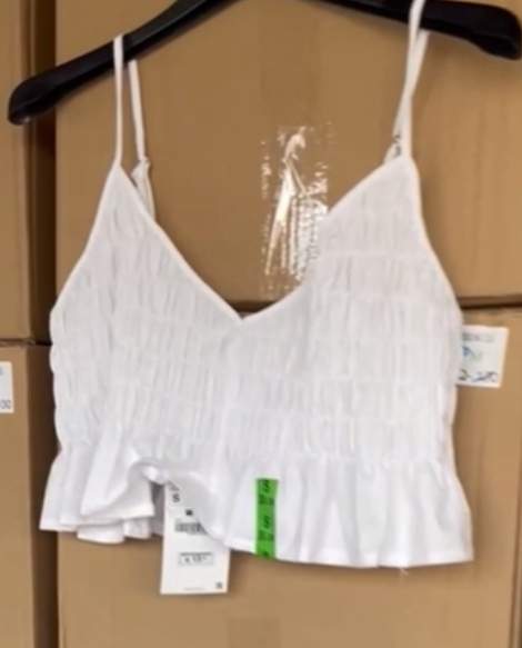 Stock abbigliamento donna ZARA 76287 pezzi - A/I - P/E - RIF. TV6079