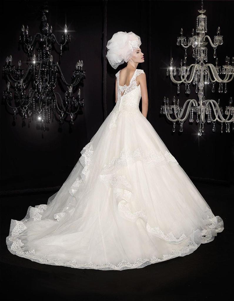 PROMO -25% 60,00 € la pièce NICOLE, PIGNATELLI, MORILEE, DELSA, BELLANTUONO, PRONOVIAS, JILLIAN stock robes de mariée 70 pièces - REF. TV5996