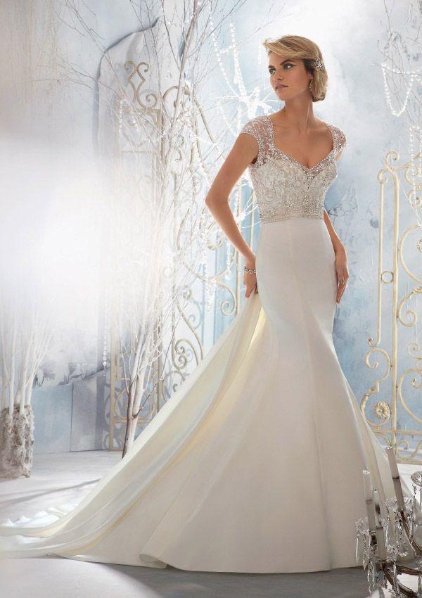 PROMO -25% 60,00 € la pièce NICOLE, PIGNATELLI, MORILEE, DELSA, BELLANTUONO, PRONOVIAS, JILLIAN stock robes de mariée 70 pièces - REF. TV5996