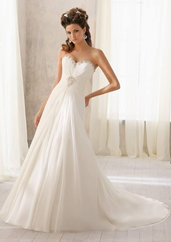 PROMO -25% 60,00 € la pièce NICOLE, PIGNATELLI, MORILEE, DELSA, BELLANTUONO, PRONOVIAS, JILLIAN stock robes de mariée 70 pièces - REF. TV5996