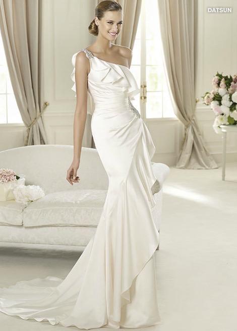 PROMO -25% 60,00 € la pièce NICOLE, PIGNATELLI, MORILEE, DELSA, BELLANTUONO, PRONOVIAS, JILLIAN stock robes de mariée 70 pièces - REF. TV5996