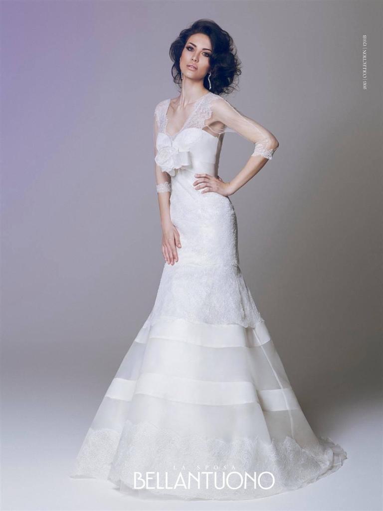 PROMO -25% 60,00 € la pièce NICOLE, PIGNATELLI, MORILEE, DELSA, BELLANTUONO, PRONOVIAS, JILLIAN stock robes de mariée 70 pièces - REF. TV5996