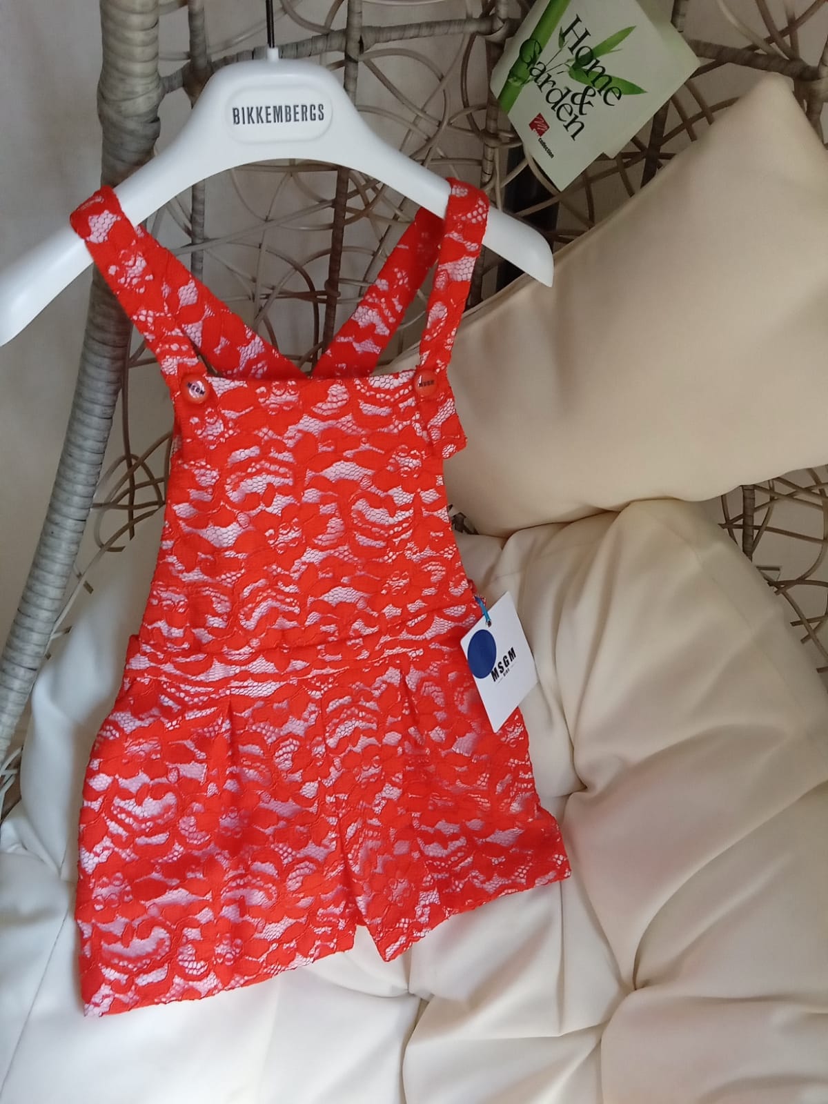 stock abbigliamento bambini - €18,29 al pezzo FUN & FUN, MSGM, PEUTEREY, MONNALISA, BLUMARINE, LIU JO ecc. 110 pezzi stock bambino/bambina - P/E - RIF. TV3934