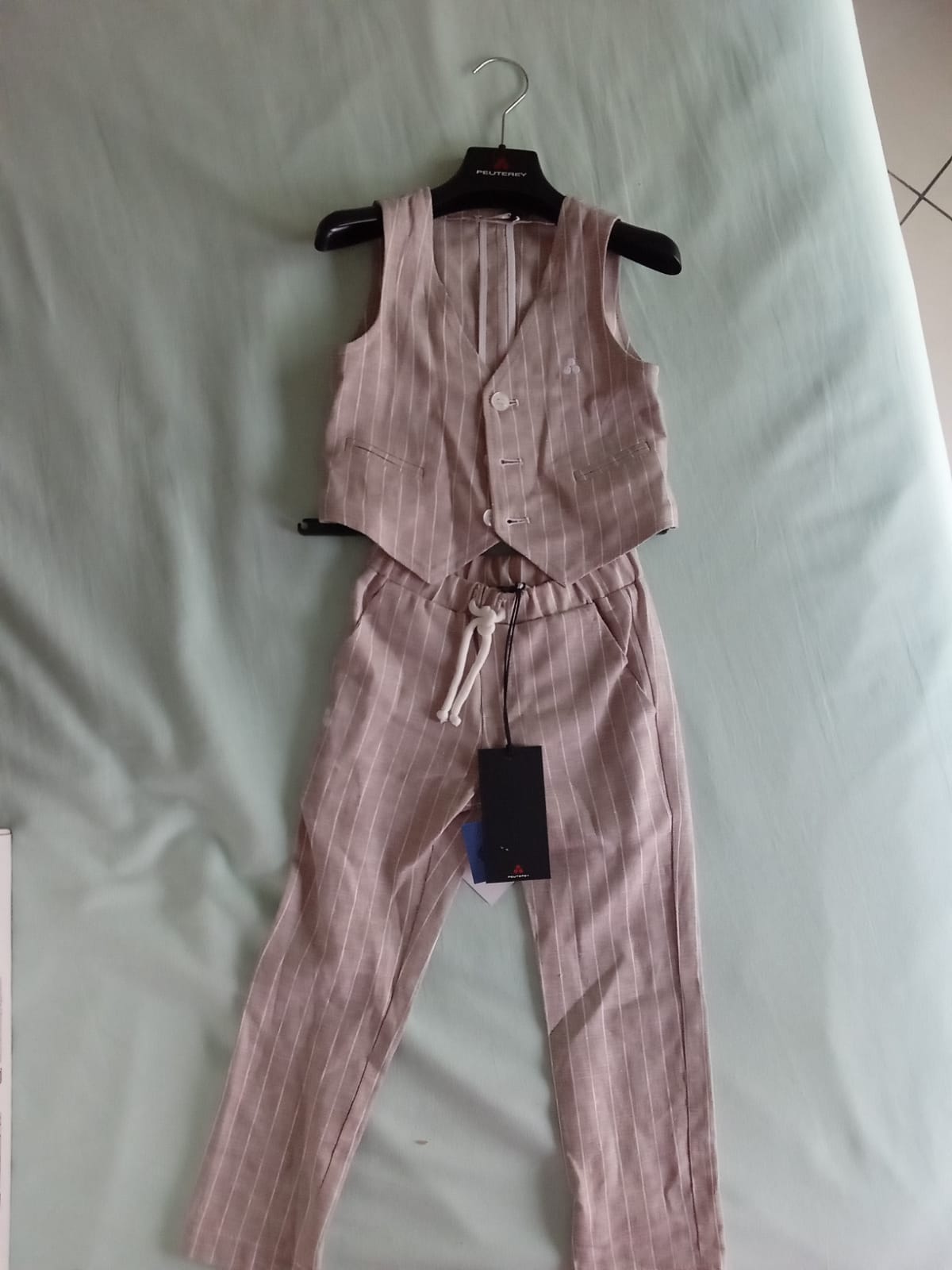 stock abbigliamento bambini - €18,29 al pezzo FUN & FUN, MSGM, PEUTEREY, MONNALISA, BLUMARINE, LIU JO ecc. 110 pezzi stock bambino/bambina - P/E - RIF. TV3934