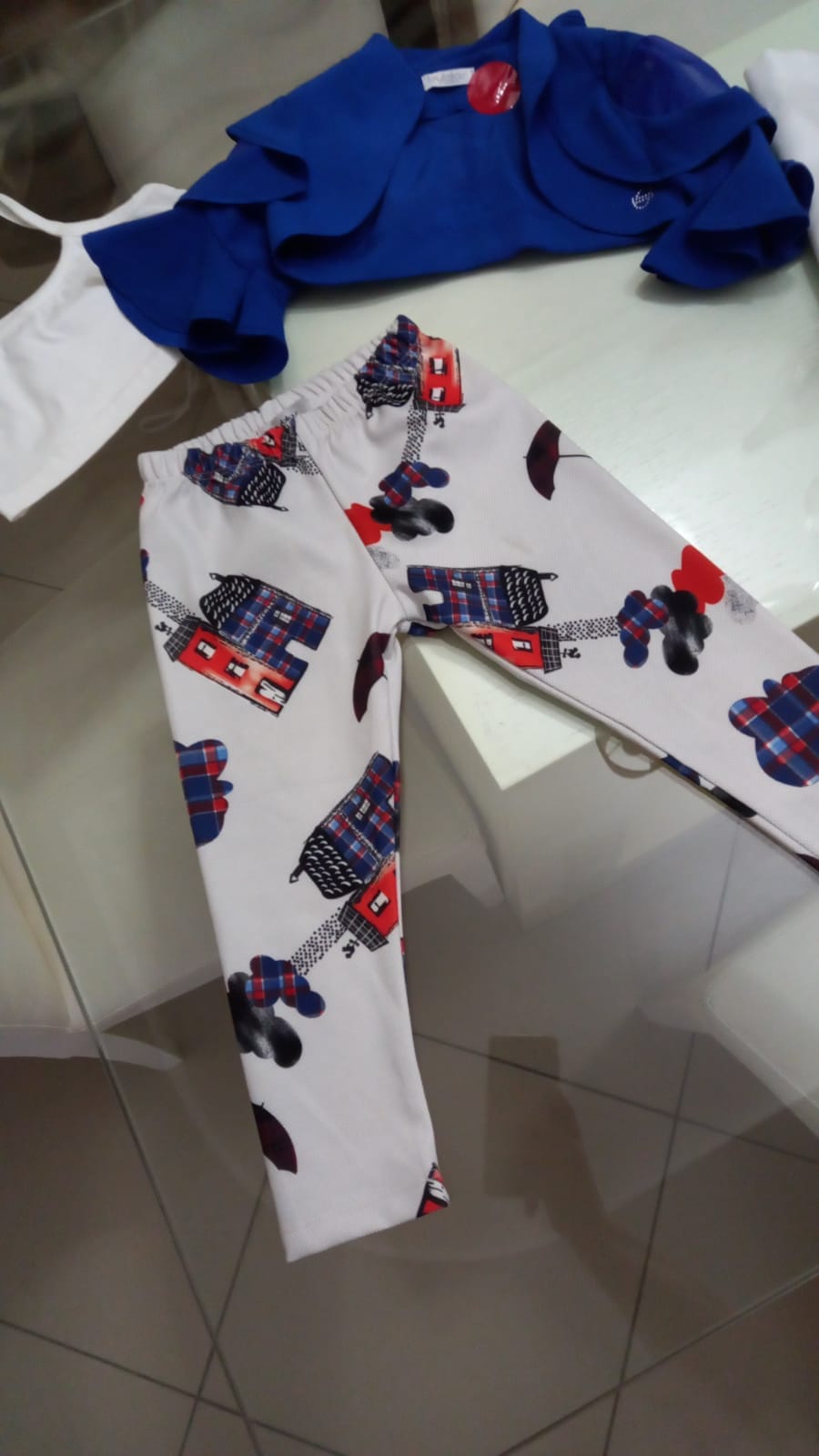 stock abbigliamento bambini - €18,29 al pezzo FUN & FUN, MSGM, PEUTEREY, MONNALISA, BLUMARINE, LIU JO ecc. 110 pezzi stock bambino/bambina - P/E - RIF. TV3934