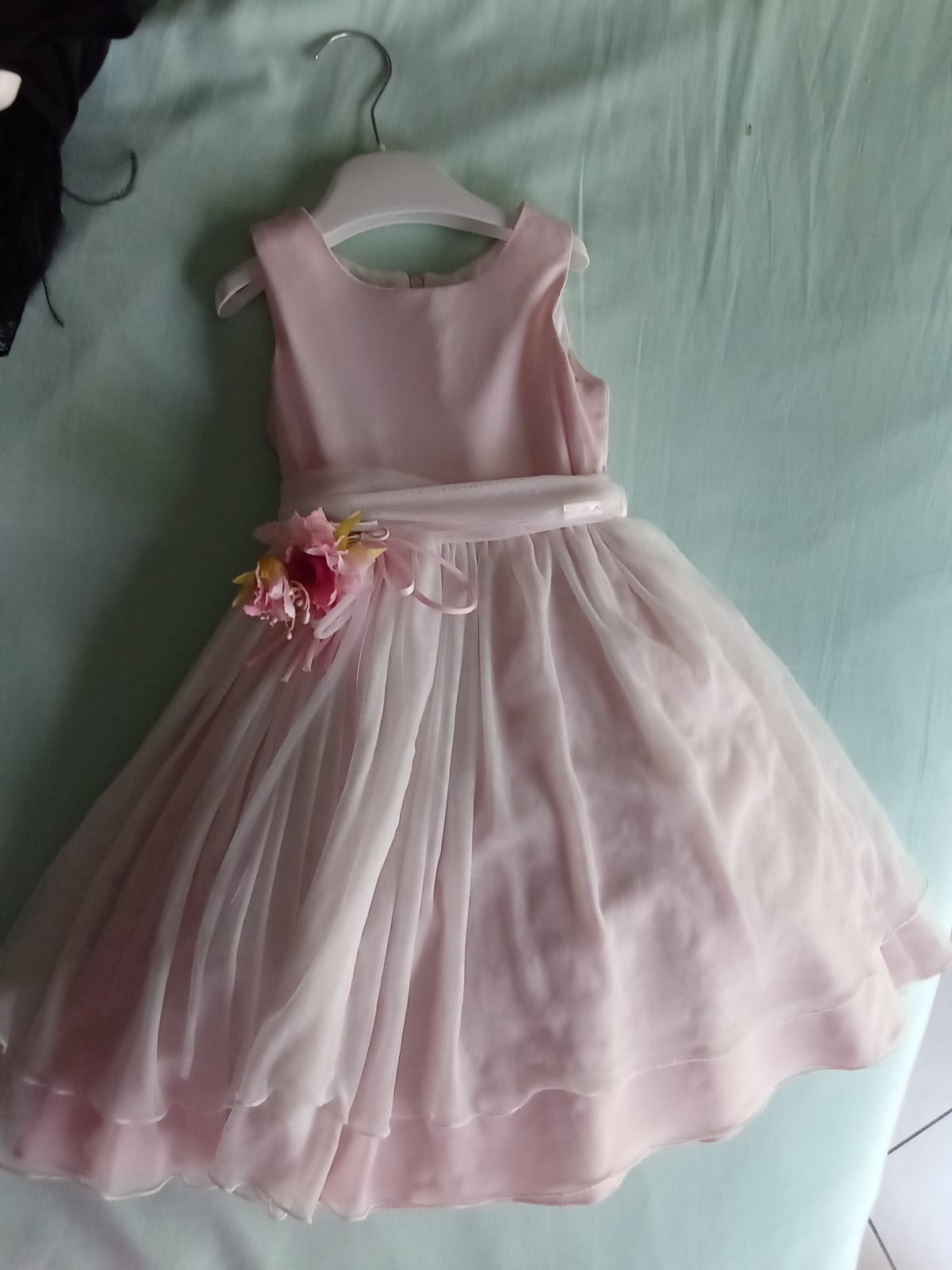 stock abbigliamento bambini - €18,29 al pezzo FUN & FUN, MSGM, PEUTEREY, MONNALISA, BLUMARINE, LIU JO ecc. 110 pezzi stock bambino/bambina - P/E - RIF. TV3934