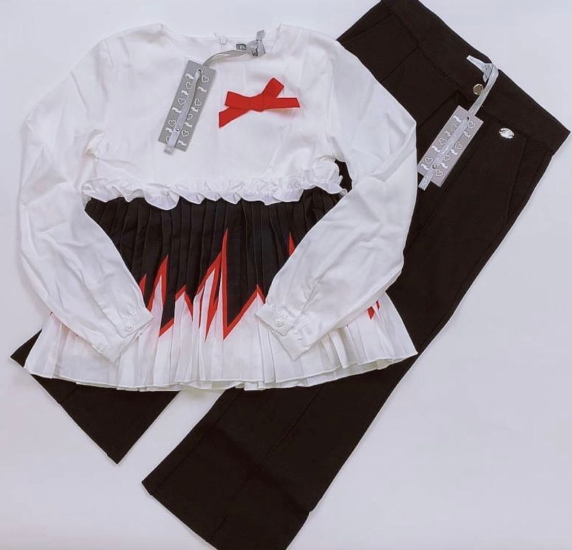 €12,00 al pezzo LIUJO, T.LOVE, ARTIGLI stock abbigliamento bambina 287 pezzi - A/I - RIF. TV5979