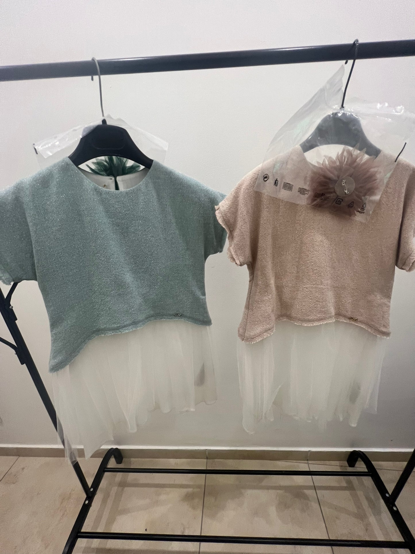 €12,00 al pezzo LIUJO, T.LOVE, ARTIGLI stock abbigliamento bambina 287 pezzi - A/I - RIF. TV5979