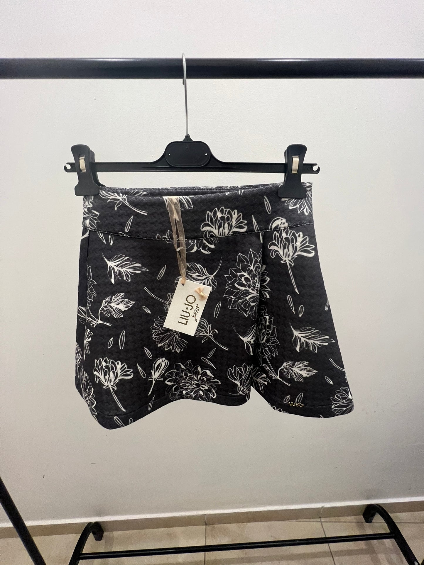 €12,00 al pezzo LIUJO, T.LOVE, ARTIGLI stock abbigliamento bambina 287 pezzi - A/I - RIF. TV5979