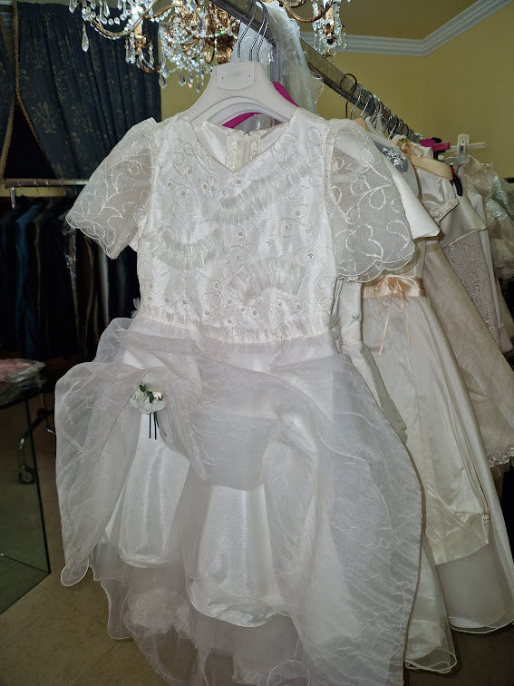 €52.00 per piece NICOLE, AZZURRA, VINNI, MAGGIE, SOTTERRO, TOMMASO STRANGIS, ALBERTO CARLOS etc. stock formal wear for women, men and children 165 pieces - REF. TV5978