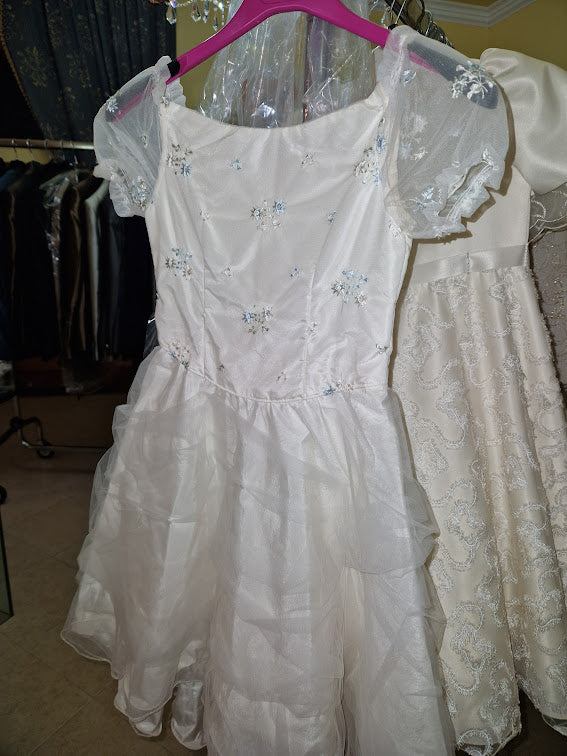 €52.00 per piece NICOLE, AZZURRA, VINNI, MAGGIE, SOTTERRO, TOMMASO STRANGIS, ALBERTO CARLOS etc. stock formal wear for women, men and children 165 pieces - REF. TV5978