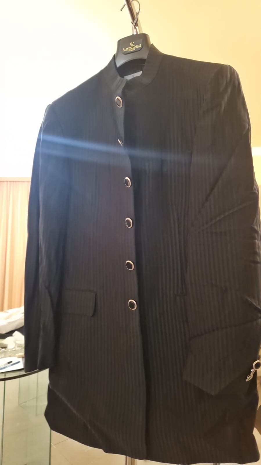€52.00 per piece NICOLE, AZZURRA, VINNI, MAGGIE, SOTTERRO, TOMMASO STRANGIS, ALBERTO CARLOS etc. stock formal wear for women, men and children 165 pieces - REF. TV5978