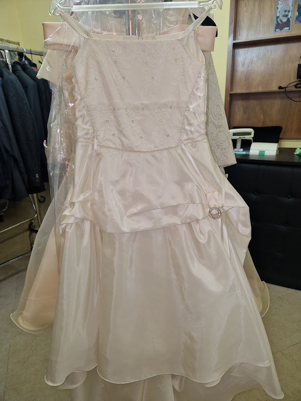 €52.00 per piece NICOLE, AZZURRA, VINNI, MAGGIE, SOTTERRO, TOMMASO STRANGIS, ALBERTO CARLOS etc. stock formal wear for women, men and children 165 pieces - REF. TV5978