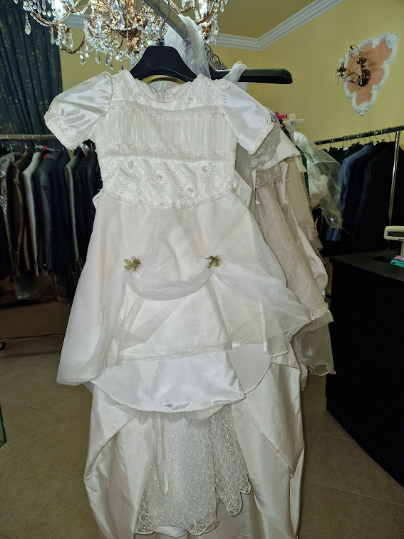 €52.00 per piece NICOLE, AZZURRA, VINNI, MAGGIE, SOTTERRO, TOMMASO STRANGIS, ALBERTO CARLOS etc. stock formal wear for women, men and children 165 pieces - REF. TV5978