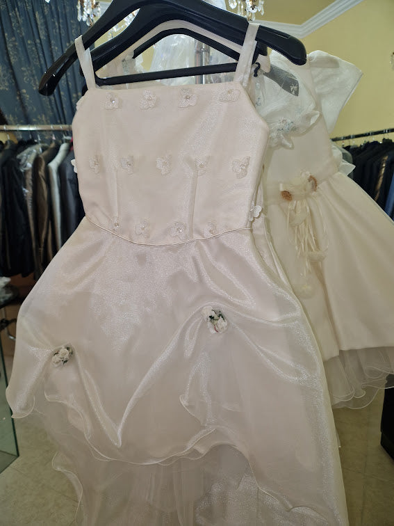 €52.00 per piece NICOLE, AZZURRA, VINNI, MAGGIE, SOTTERRO, TOMMASO STRANGIS, ALBERTO CARLOS etc. stock formal wear for women, men and children 165 pieces - REF. TV5978