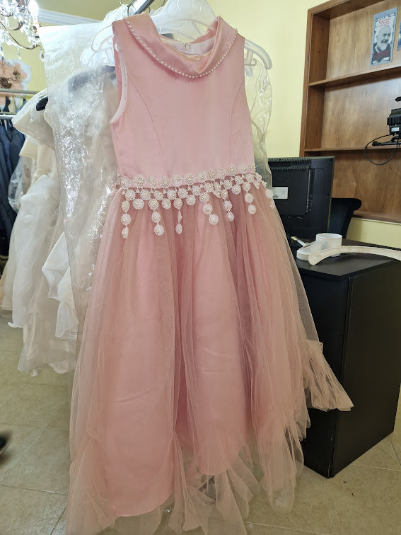 €52.00 per piece NICOLE, AZZURRA, VINNI, MAGGIE, SOTTERRO, TOMMASO STRANGIS, ALBERTO CARLOS etc. stock formal wear for women, men and children 165 pieces - REF. TV5978