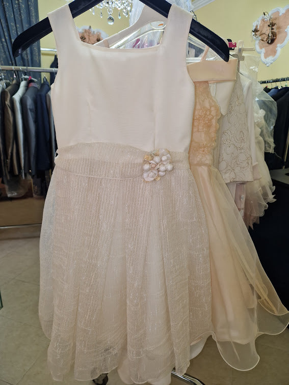 €52.00 per piece NICOLE, AZZURRA, VINNI, MAGGIE, SOTTERRO, TOMMASO STRANGIS, ALBERTO CARLOS etc. stock formal wear for women, men and children 165 pieces - REF. TV5978