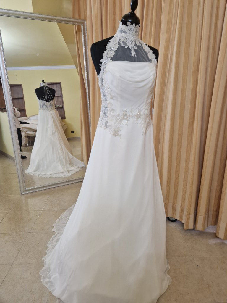 €52.00 per piece NICOLE, AZZURRA, VINNI, MAGGIE, SOTTERRO, TOMMASO STRANGIS, ALBERTO CARLOS etc. stock formal wear for women, men and children 165 pieces - REF. TV5978