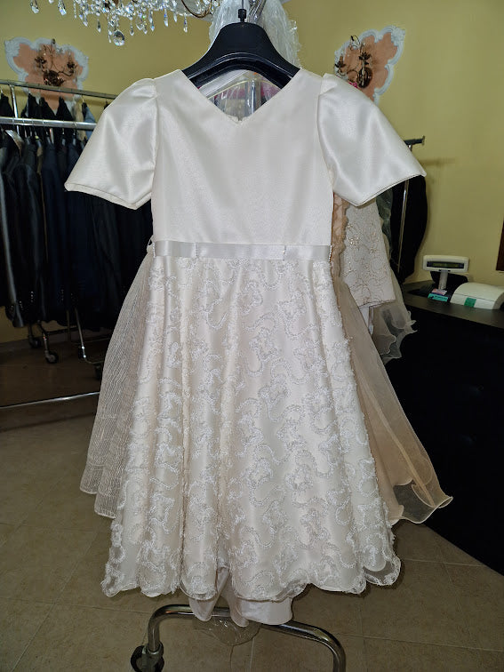 €52.00 per piece NICOLE, AZZURRA, VINNI, MAGGIE, SOTTERRO, TOMMASO STRANGIS, ALBERTO CARLOS etc. stock formal wear for women, men and children 165 pieces - REF. TV5978