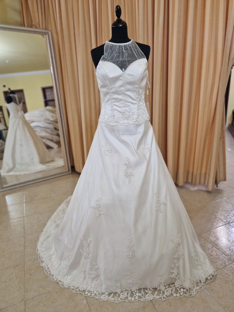 €52.00 per piece NICOLE, AZZURRA, VINNI, MAGGIE, SOTTERRO, TOMMASO STRANGIS, ALBERTO CARLOS etc. stock formal wear for women, men and children 165 pieces - REF. TV5978
