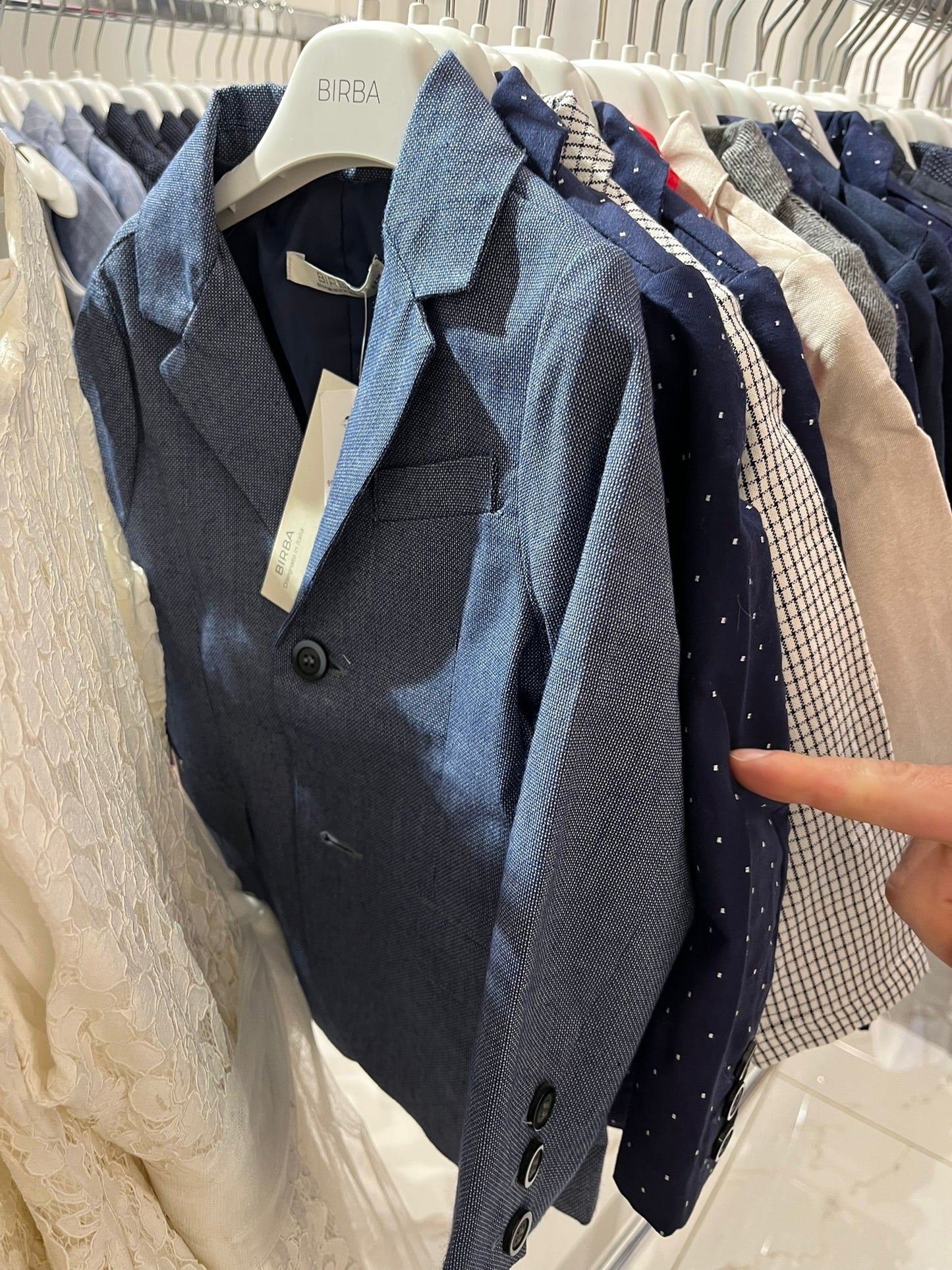 €7,00 al pezzo MAYORAL, BIRBA, TRYBEYOND stock cerimonia bambino/bambina 420 pezzi - 90% P/E 10% A/I -RIF. TV5973