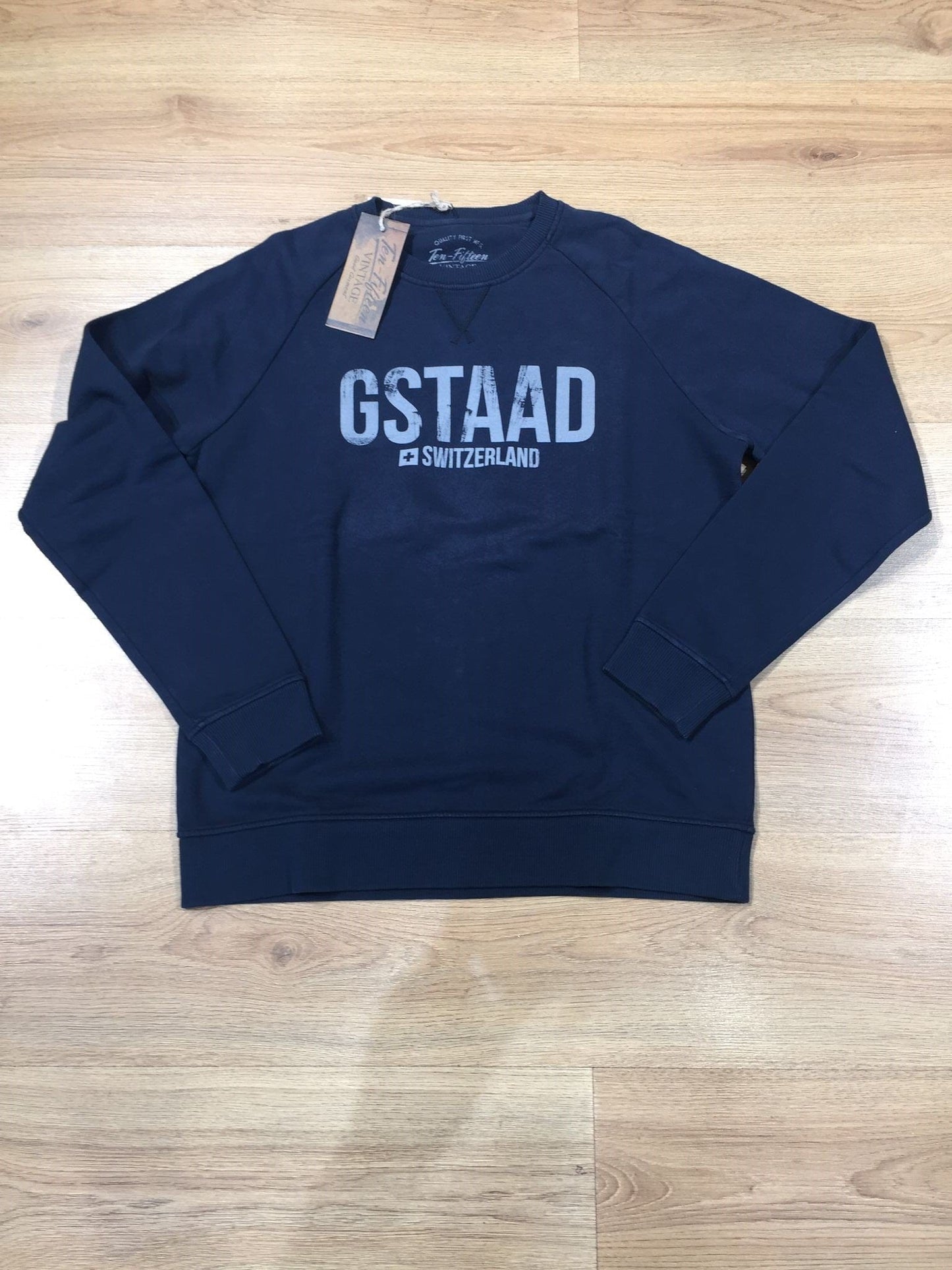 stock abbigliamento - €10,00 al pezzo AKS, BREAD&BUTTONS, DAMASCATO, U.S. POLO ASSN, DAVID OWEN, DESI, CLASS, ecc. 562 pezzi stock uomo/donna - P/E - RIF. TV3937