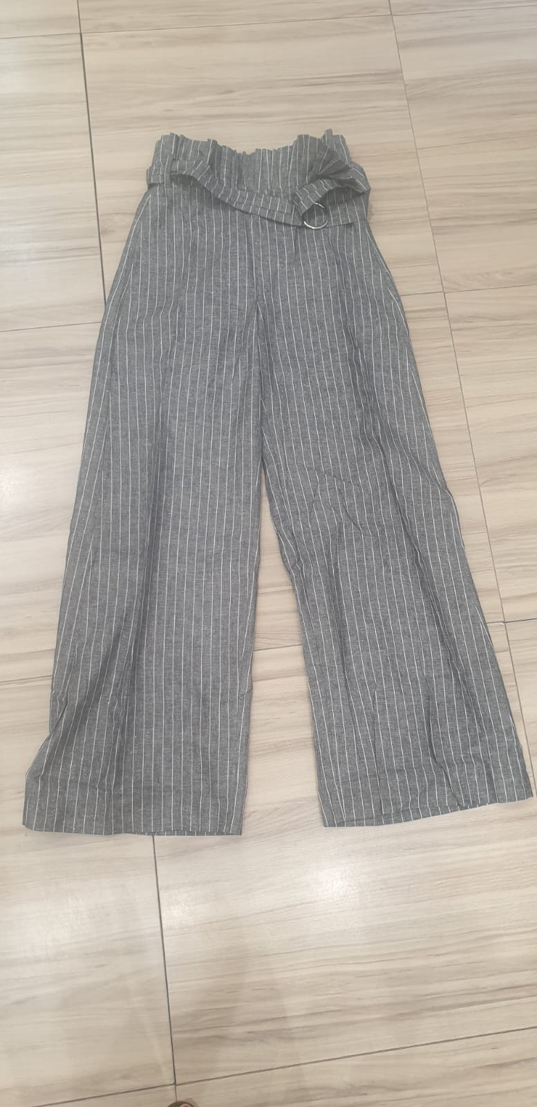 stock abbigliamento - €10,00 al pezzo AKS, BREAD&BUTTONS, DAMASCATO, U.S. POLO ASSN, DAVID OWEN, DESI, CLASS, ecc. 562 pezzi stock uomo/donna - P/E - RIF. TV3937