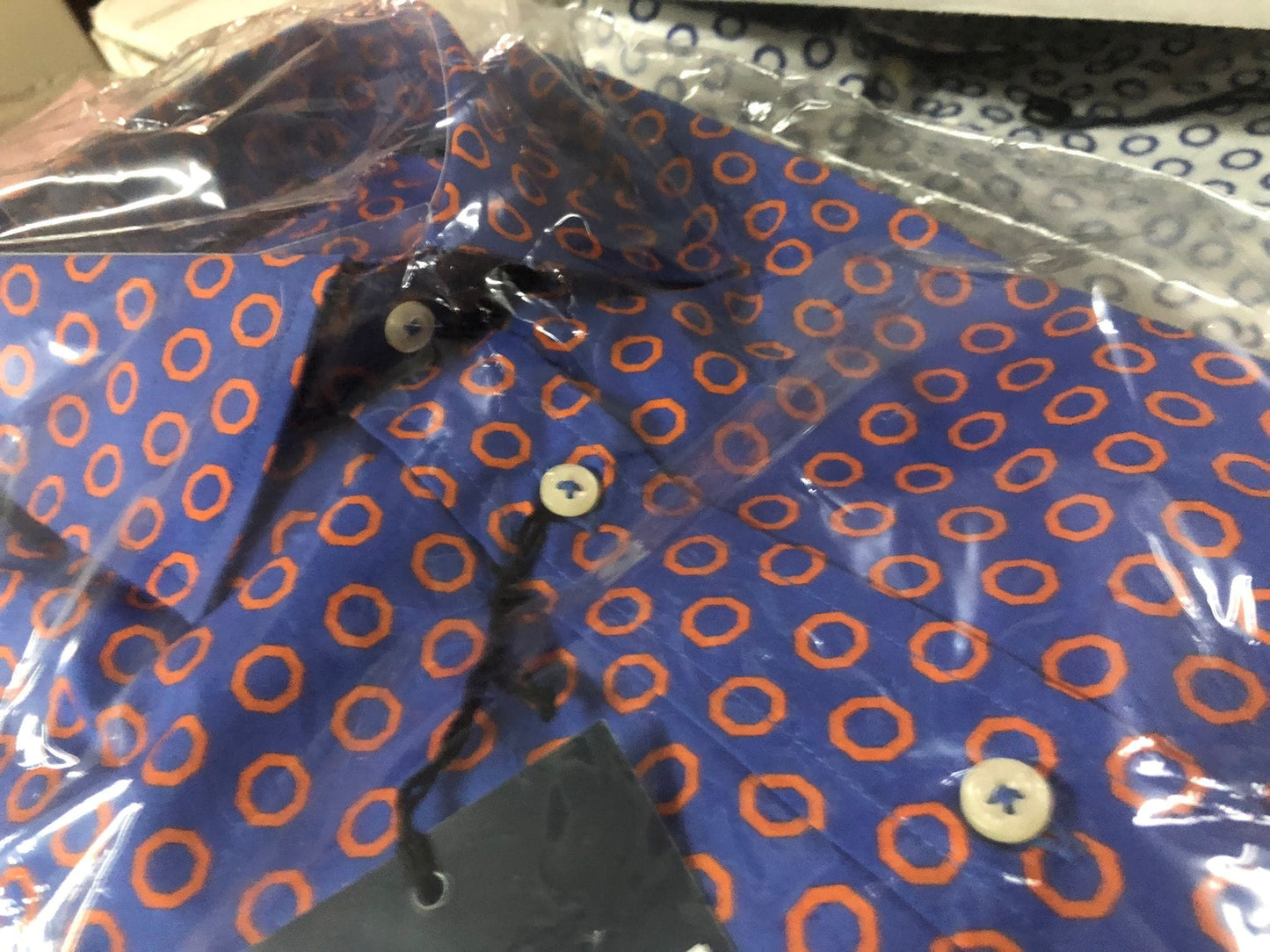 stock camicie uomo - €12,00 al pezzo LUCHINO CAMICIE stock camicie uomo slim - RIF. TV3921