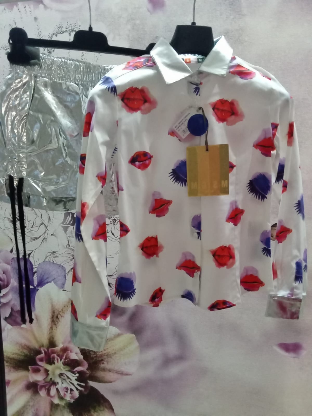 stock abbigliamento bambini - €18,29 al pezzo FUN & FUN, MSGM, PEUTEREY, MONNALISA, BLUMARINE, LIU JO ecc. 110 pezzi stock bambino/bambina - P/E - RIF. TV3934
