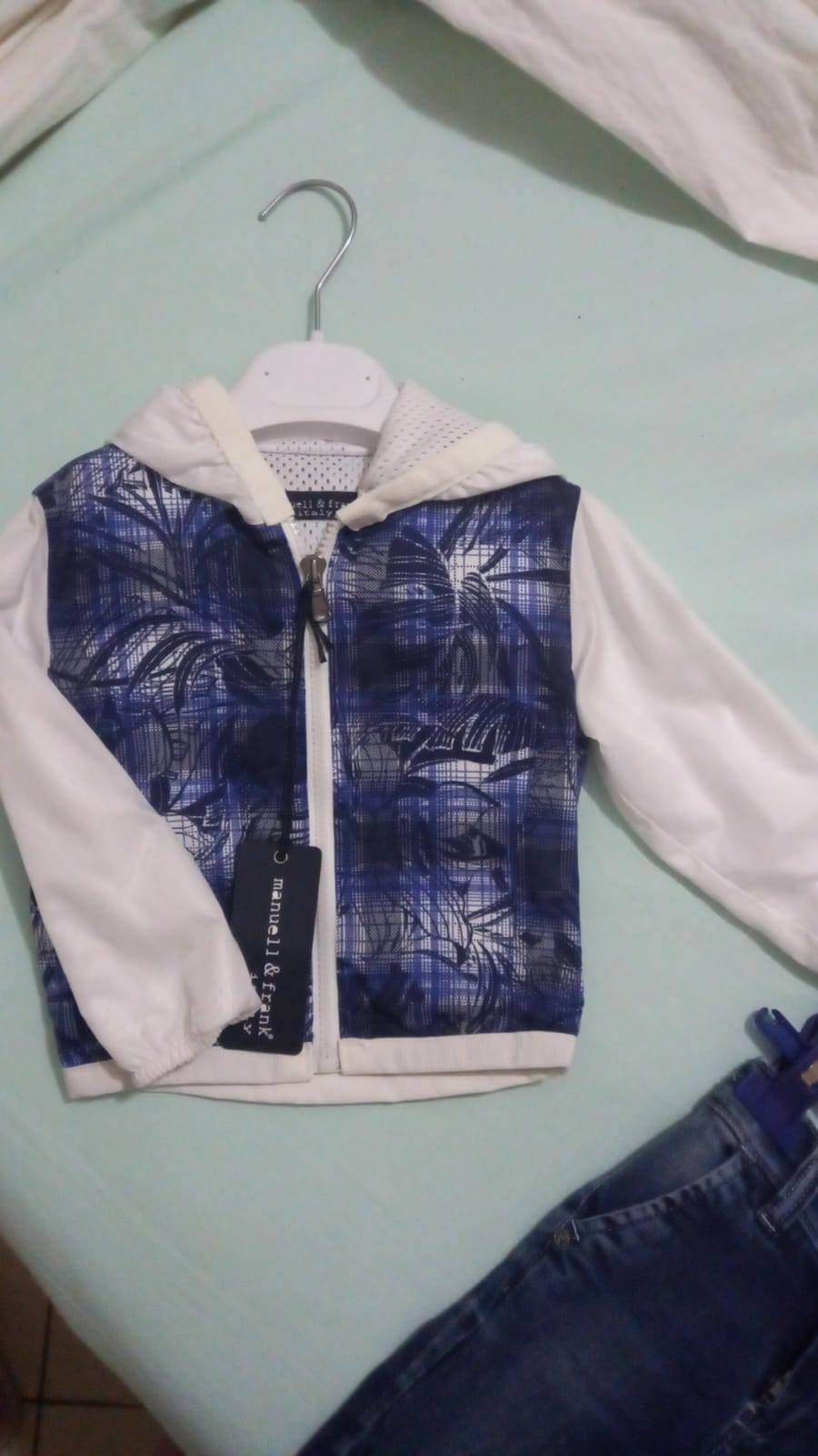 stock abbigliamento bambini - €18,29 al pezzo FUN & FUN, MSGM, PEUTEREY, MONNALISA, BLUMARINE, LIU JO ecc. 110 pezzi stock bambino/bambina - P/E - RIF. TV3934