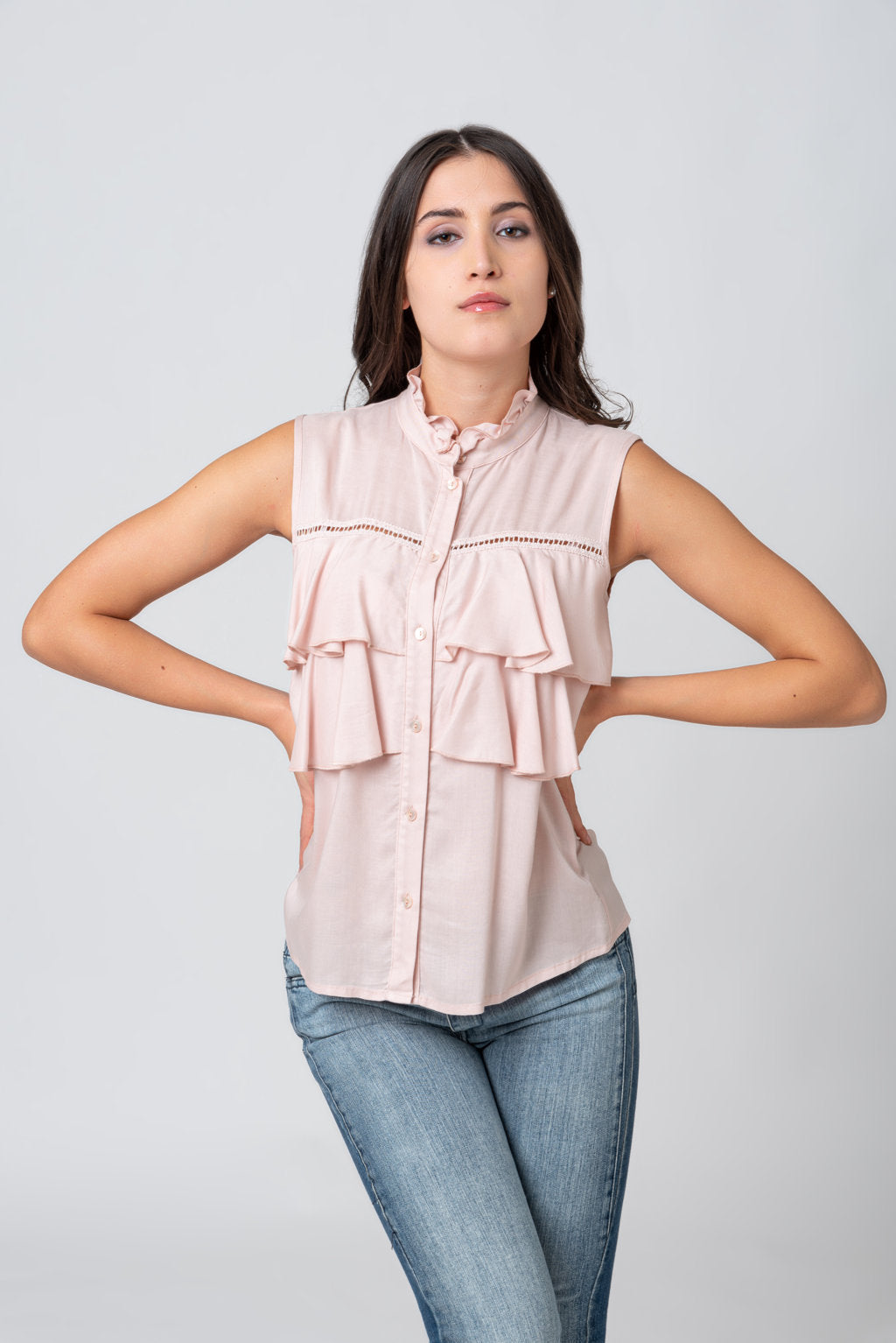 13,00 € par pièce GATTINONI 9399 pièces en stock vêtements pour hommes et femmes - SS 60% - FW 40% - REF. TV3973