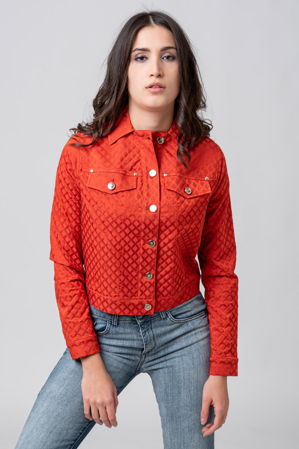 13,00 € par pièce GATTINONI 9399 pièces en stock vêtements pour hommes et femmes - SS 60% - FW 40% - REF. TV3973