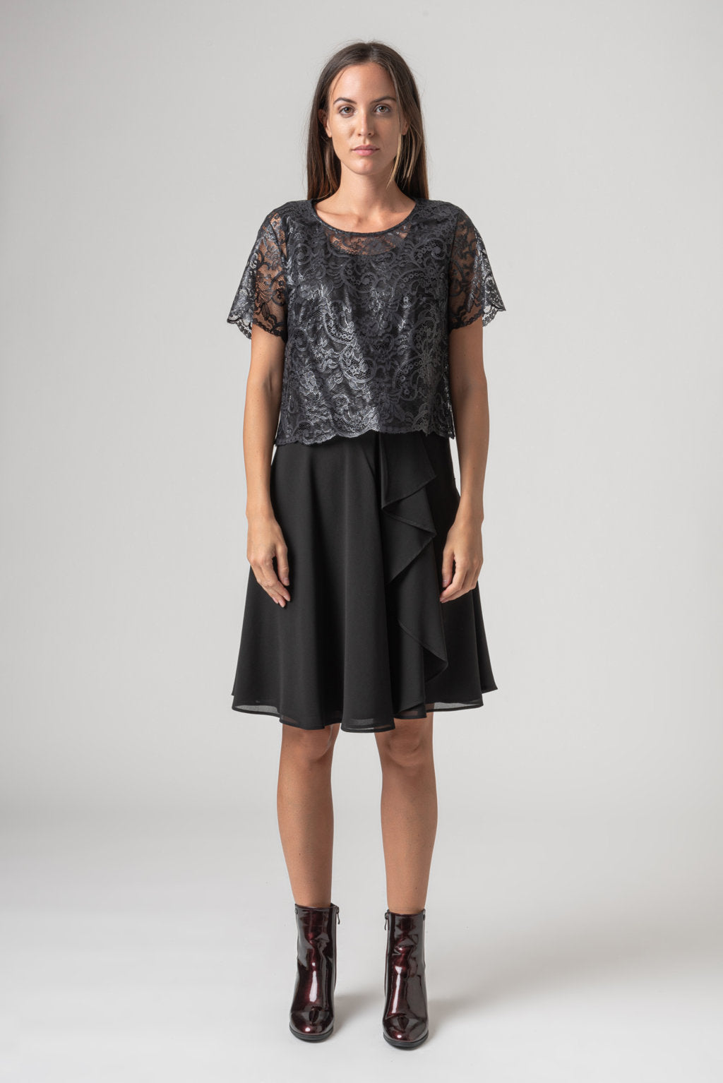 13,00 € par pièce GATTINONI 9399 pièces en stock vêtements pour hommes et femmes - SS 60% - FW 40% - REF. TV3973