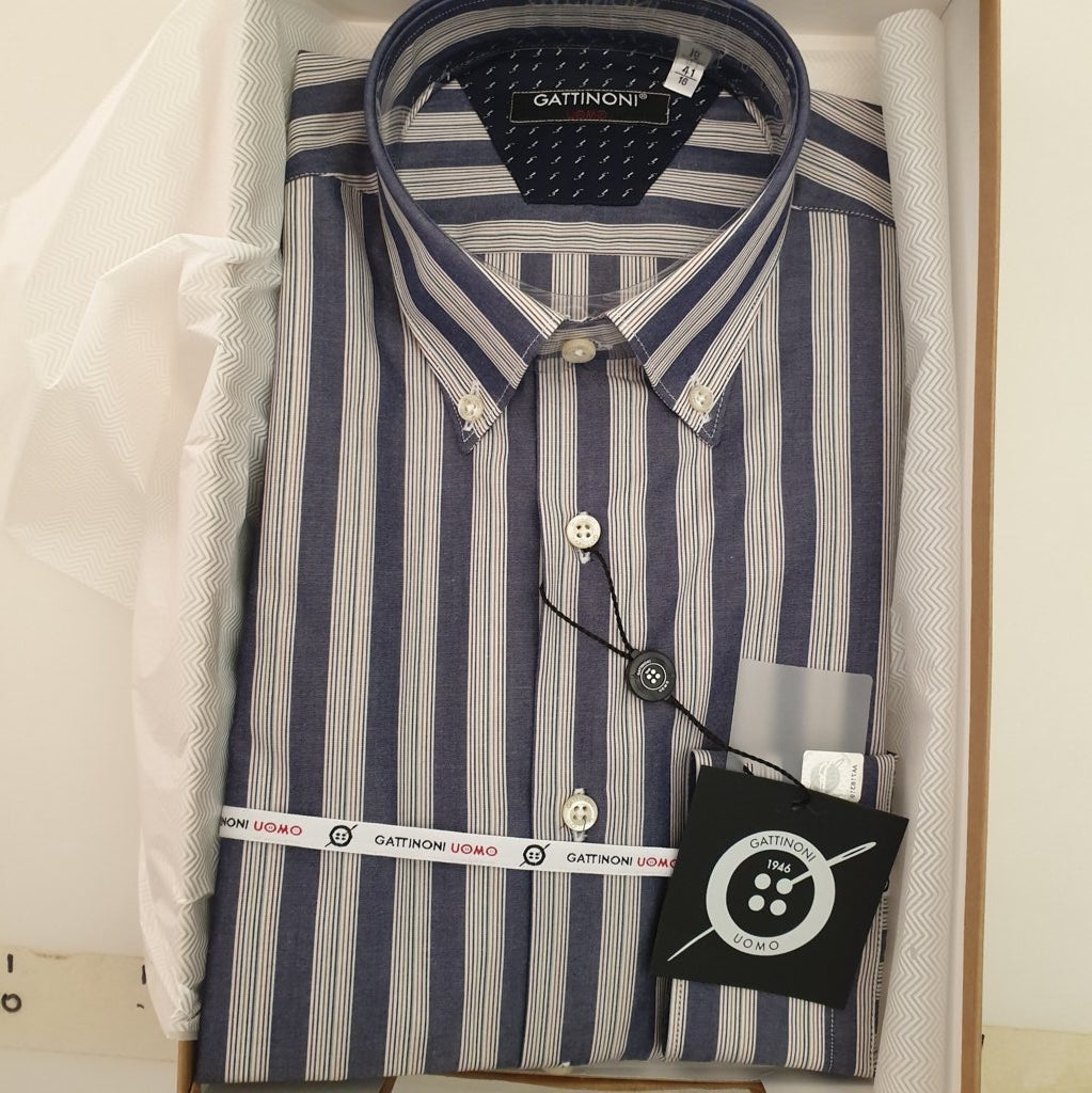 13,00 € par pièce GATTINONI 9399 pièces en stock vêtements pour hommes et femmes - SS 60% - FW 40% - REF. TV3973