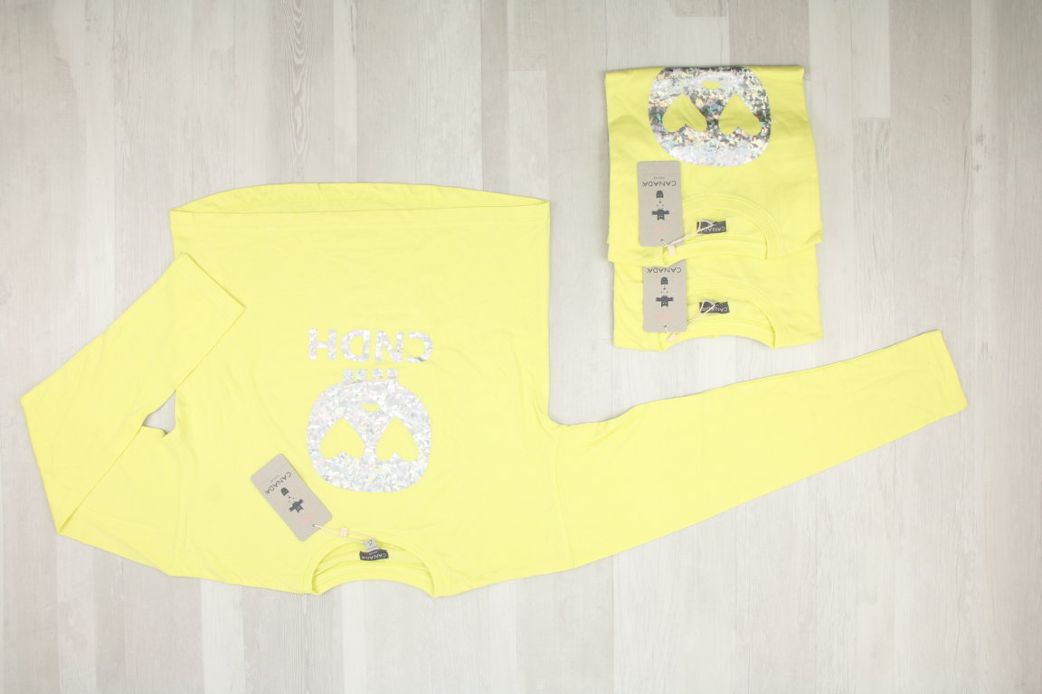 €4,00 al pezzo CANADA stock abbigliamento bambini 186 pezzi - P/E - RIF. 6249
